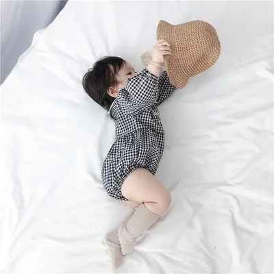 رومبر بأكمام طويلة بأكمام مربعة للأطفال