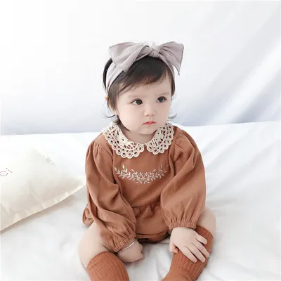 رومبر بأكمام طويلة بأكمام مربعة للأطفال