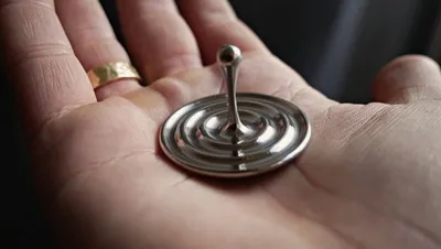 Water Drop Hand Twist Spot Metal Desktop Gyro