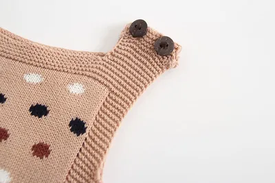 Knitted Polka Dot Jacquard One-Piece Baby Outing Clothes