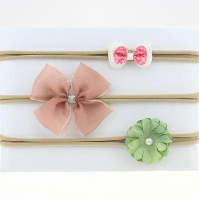 Baby stretch flower headband