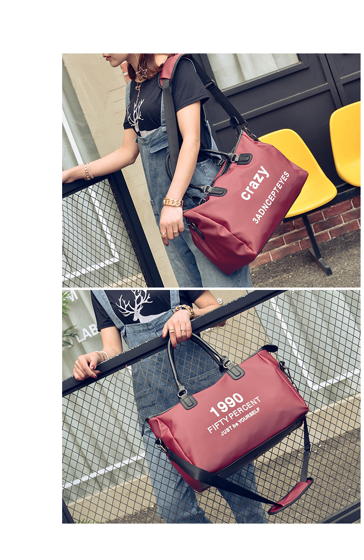 Large-capacity fitness sports bag