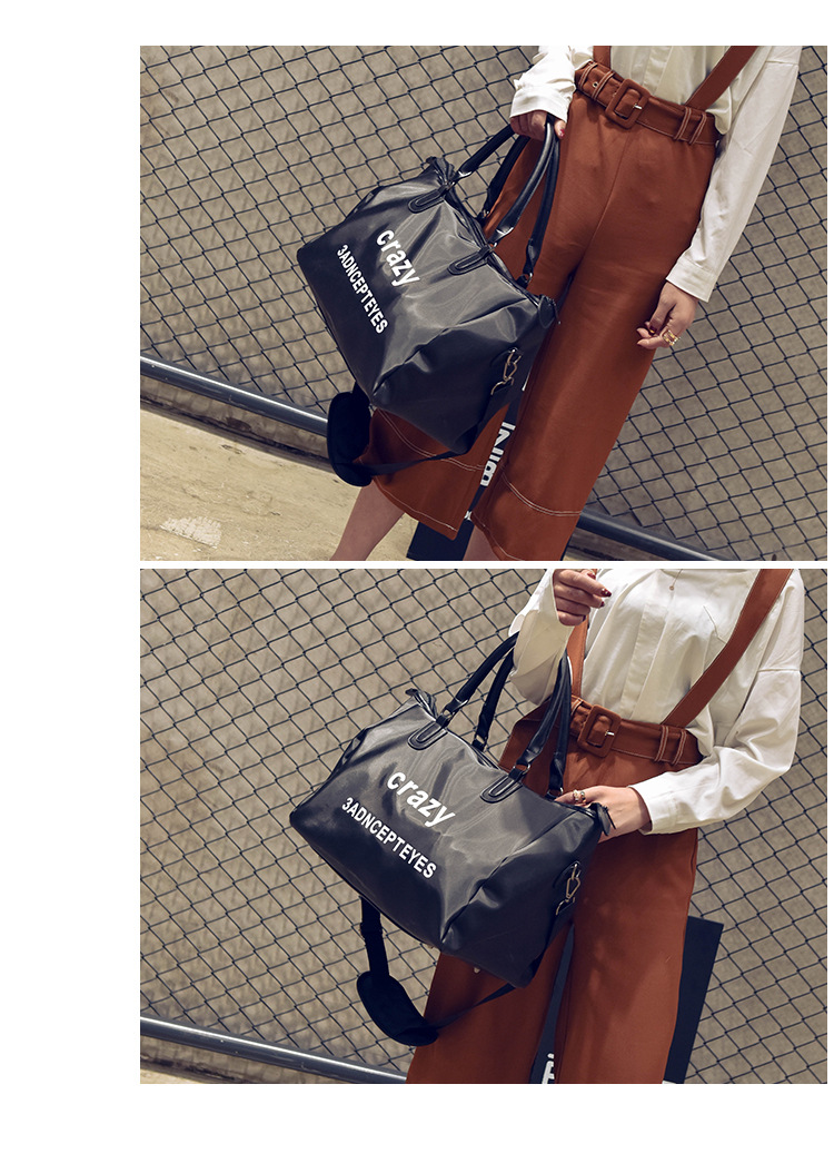 Large-capacity fitness sports bag