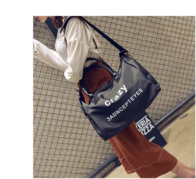 Large-capacity fitness sports bag