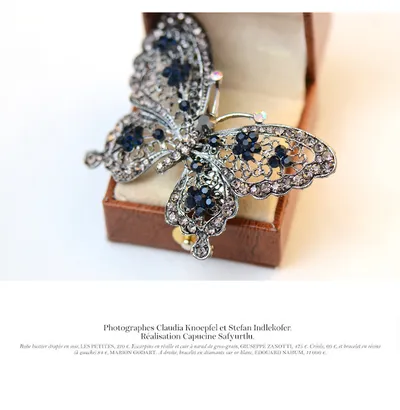 Bow tie rhinestone hair clip