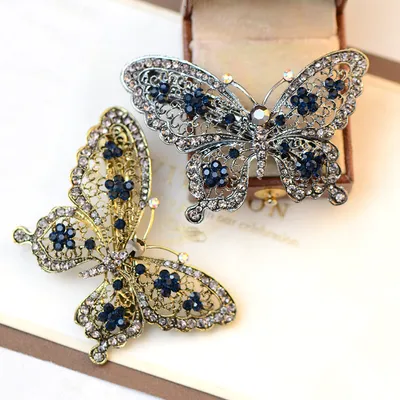 Bow tie rhinestone hair clip