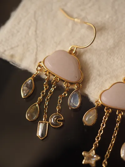Natural Stone Cloud Pendant Shape Long Fringe Earrings