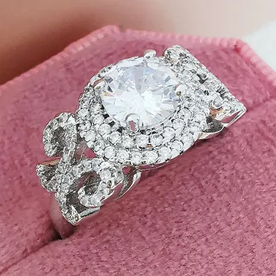 Micro-inlaid Diamond Affordable Luxury Style Fashion Elegant Zircon Engagement Ring