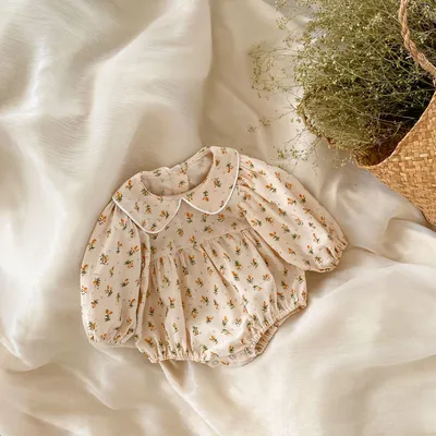 Baby Girl Doll Collar Floral Long-sleeved Triangle Romper