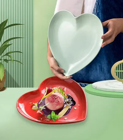 Microwave Oven Love Plate Household Desserts Dish