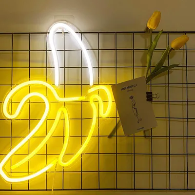 لوحة خلفية مضيئة بتقنية LED