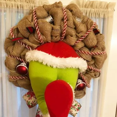 Christmas Thief Door hanging props
