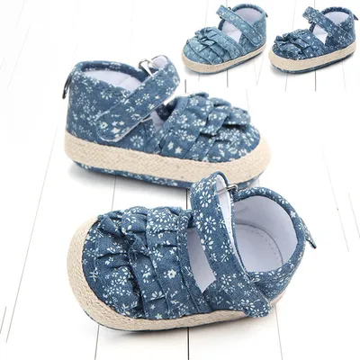 Printed velcro toddler shoes