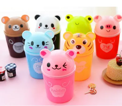 Hot Sale Cartoon Waste Bins Trumpet Desktops Mini Creative Covered Kitchen Living Room Trash Can Basura