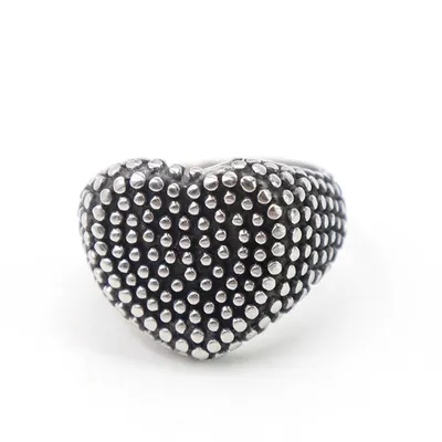 Hot Selling In Europe And America Personality Men Domineering Locomotive Jewelry Retro Boiled Black Heart-Shaped Pitting Ring In Stock