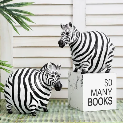 Creative Resin Crafts Nordic Minimalist Animal Zebra Horse Living Room Soft Decoration Desktop Decoration