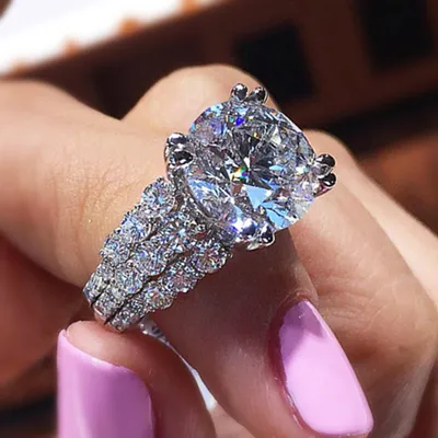 Flash Diamond Round Women's Ring