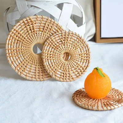 Flower shaped Rattan Tabletop Storage And Heat Insulation Pad