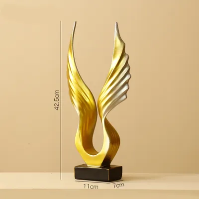 Nordic Light Luxury Living Room Golden Resin Craft Decoration