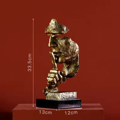 Nordic Light Luxury Living Room Golden Resin Craft Decoration