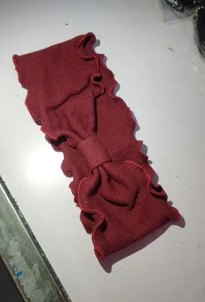 Wavy hair band