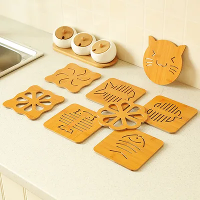 Hollow Wooden Coaster, Kitchen Thickened Anti-Scalding Heat Insulation Pad Placemat, Non-Slip Pot Mat, Bowl Mat, Plate Mat