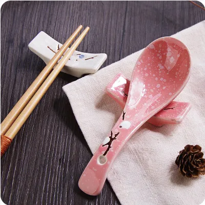 Japanese Style Plum Blossom Chopstick Holder Chopstick Pillow Ceramic Chopstick Holder Creative Kitchen Supplies Household Chopsticks Drag Chopstick Holder