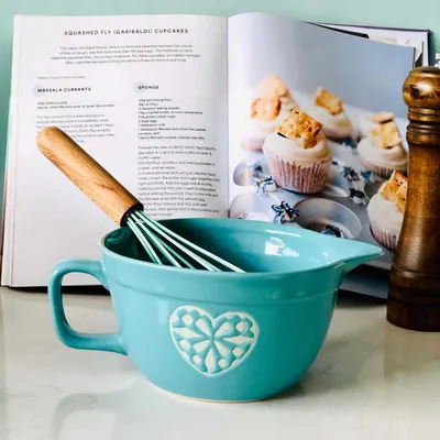 American Retro Embossed Lake Blue Sharp-Mouth Drainage Bowl