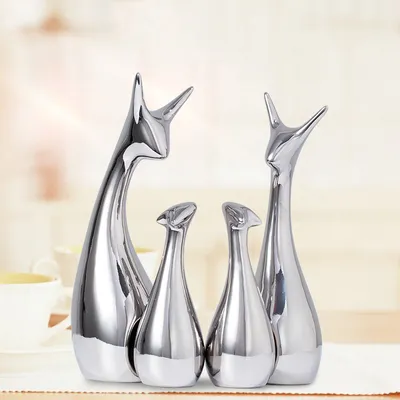 European Creative Ceramics Ornament Home Decoration Crafts TV Cabinet Office Statues