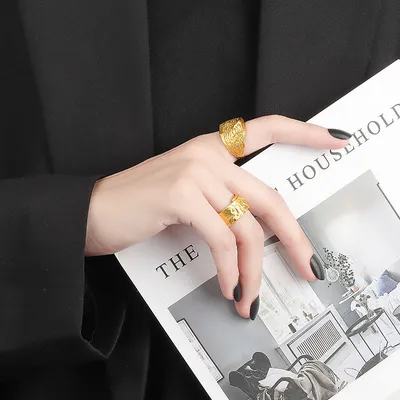 Pattern Wide Face Ring Female Niche Design Sense Simple Ring