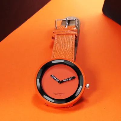 Large dial female model quartz watch