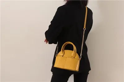 Fashion one-shoulder diagonal bag