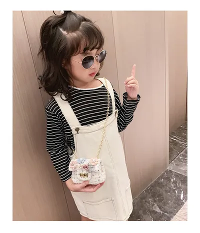 Girls messenger bag