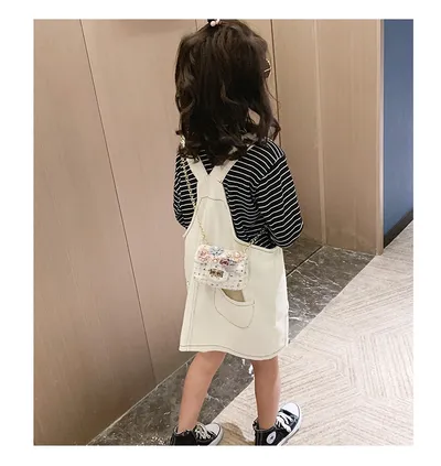 Girls messenger bag