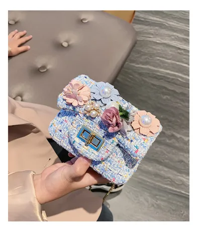 Girls messenger bag