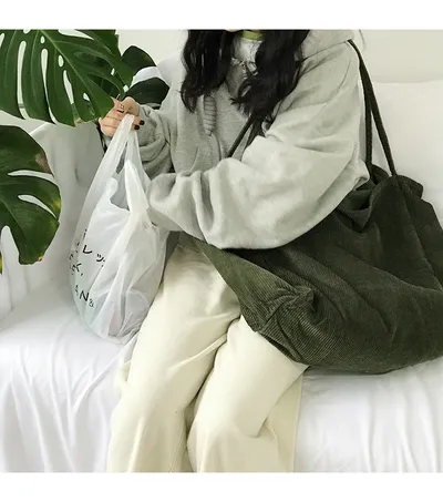 Vintage corduroy shoulder bag