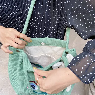 حقيبة كوردروي أرنب تمثال