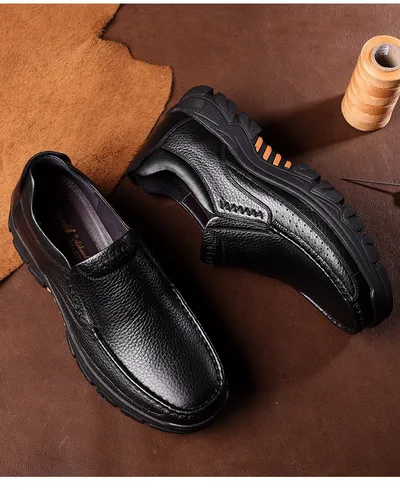 Business casual shoes