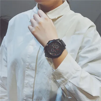 Special forces large dial sports watch