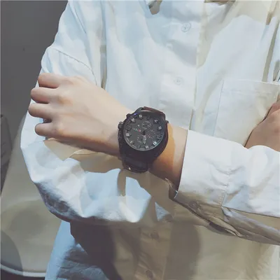 Special forces large dial sports watch