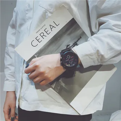 Special forces large dial sports watch