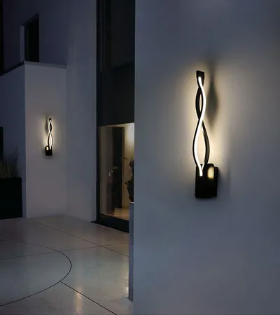 Nordic style wall light