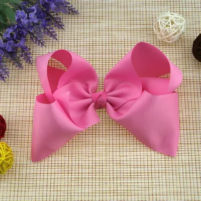 Oversized bow hair clip