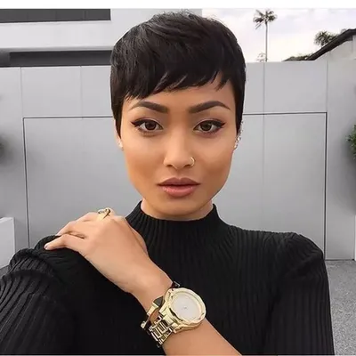 Oblique bangs short straight hair hood