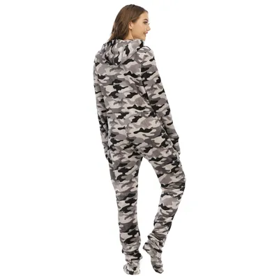 Ladies Flannel Camouflage Animal Print One-piece With Foot Cover