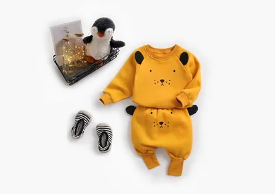 Baby Plus Velvet Sweater Suit