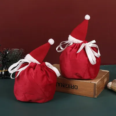 5 Packs Christmas Treat Bags With Drawstring 3D Xmas Santa Hat Gift Wrapping Bags Velvet Candies Goodie  Bag For Christmas Birthday Wedding Party Favor Supplies