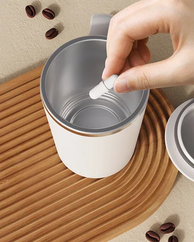 Kitchen Electric Mixing Cup Stirring Coffee Cup Automatic Mixing Mugs Cup Lazy Rotating Magnetic Water Cup