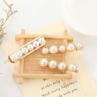 Slip-on Pearl Bow Hair Clip