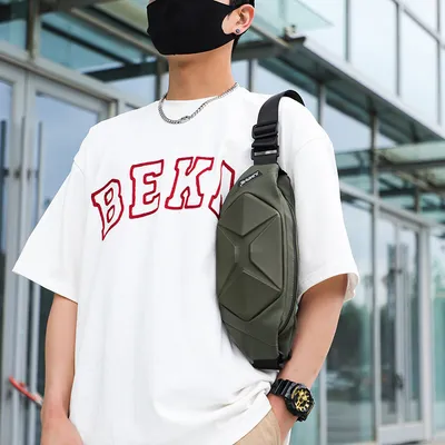 New Men's Chest Bag Hardshell Bag Outdoor Crossbody Bag